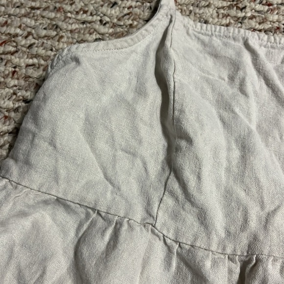 Linen Tank - Picture 2 of 3